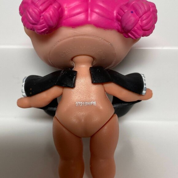 LOL Surprise Doll COUNTESS BABE VAMPIRE Pink Hair 27218WFE Black Jacket - Picture 3 of 4